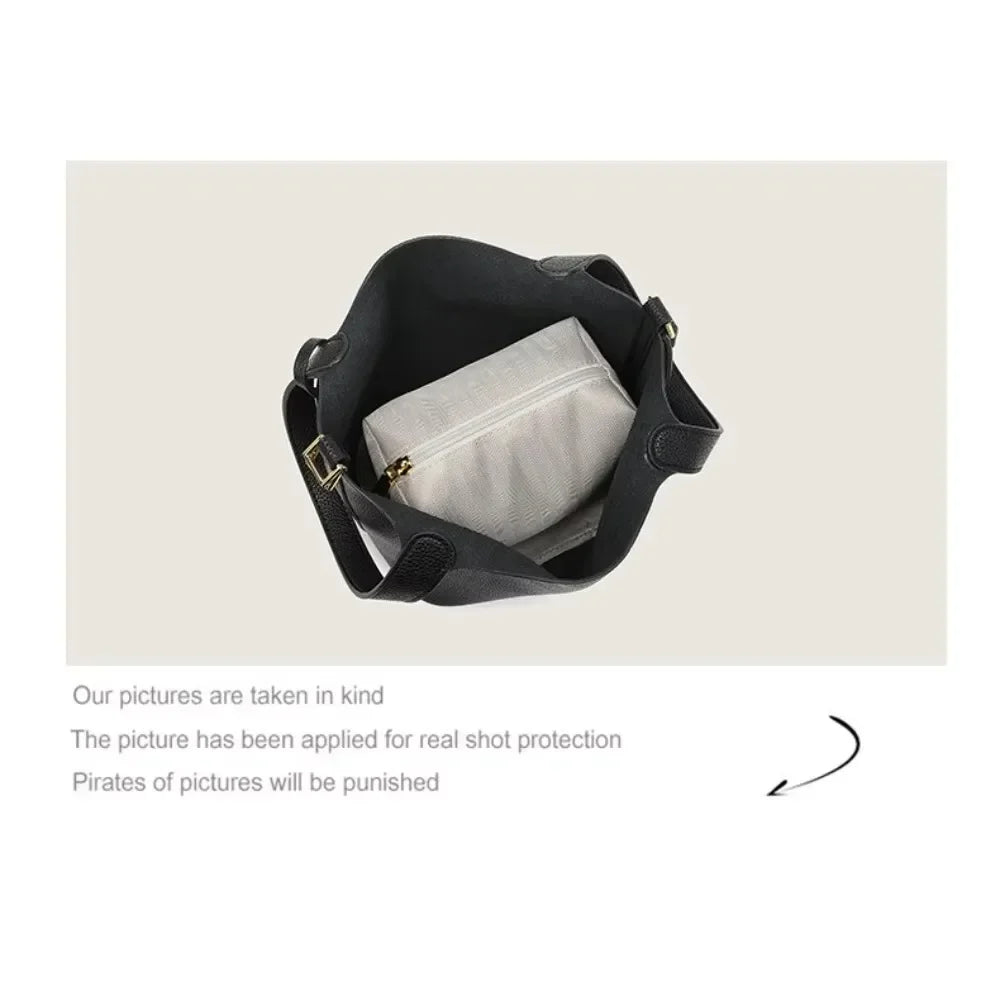 Bolsa Feminina em Couro Estampa Lichia – Praticidade e Estilo