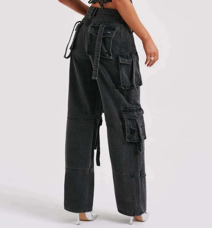 Calça Jeans Cargo – Estilo urbano, conforto e charme em cada detalhe