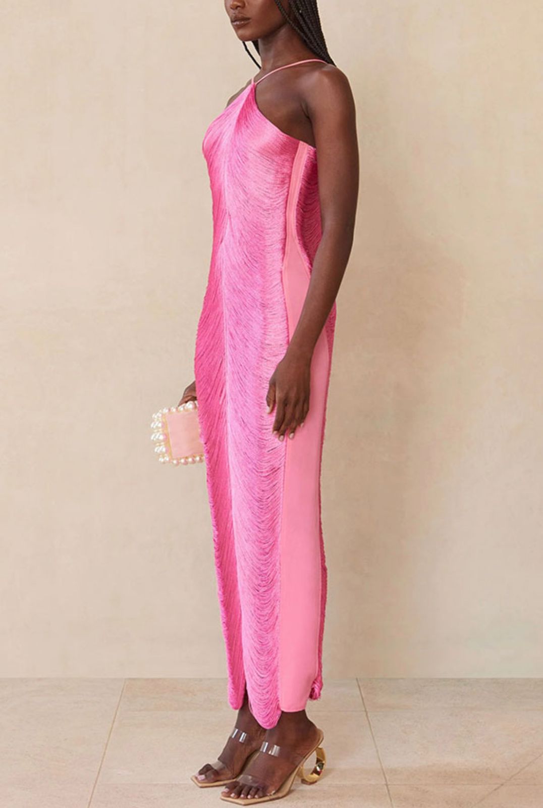 Vestido Franja Festa – Elegância Pura para Mulheres Empoderadas