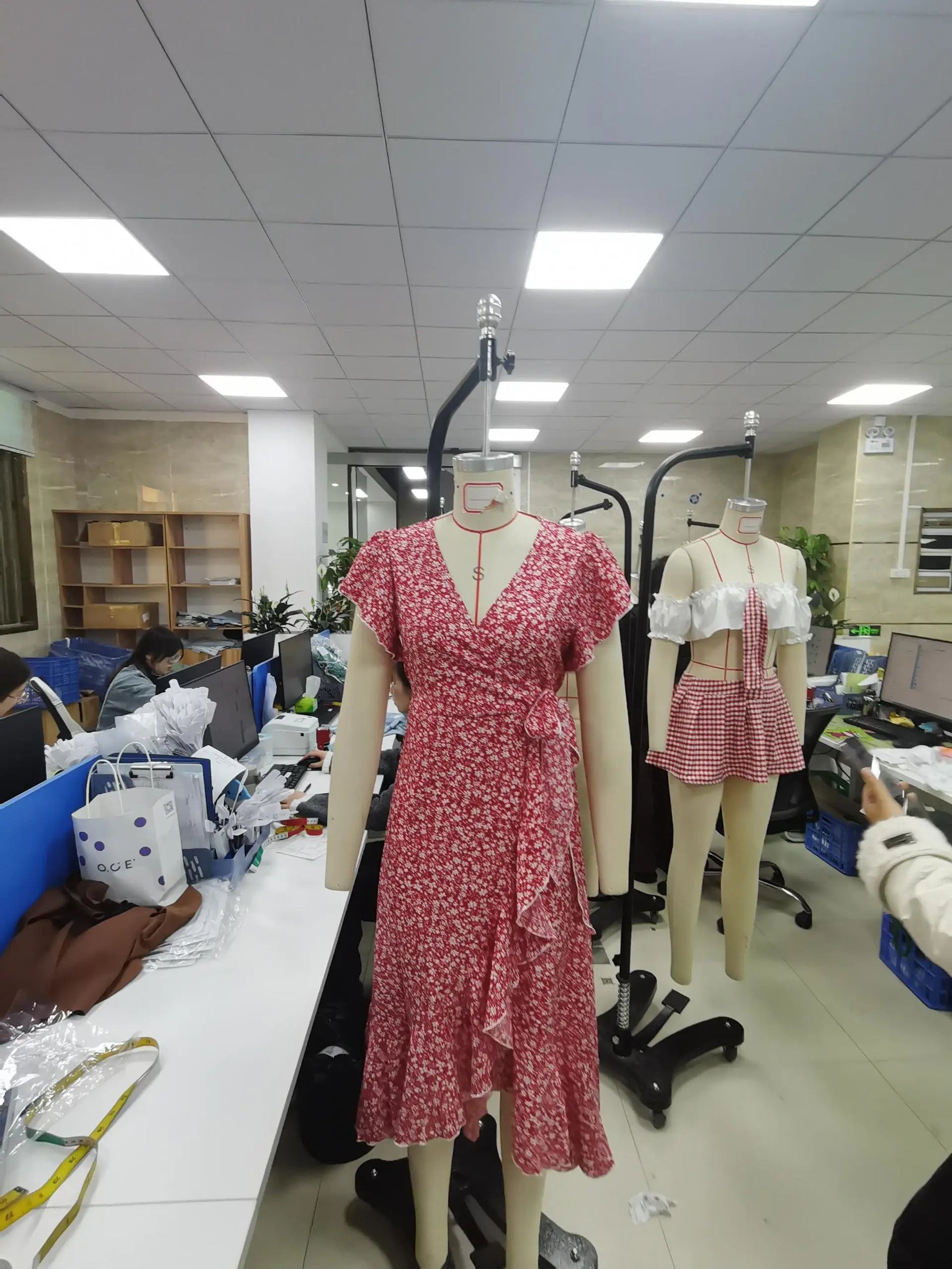 Vestido Longo Floral – Charme em Cada Detalhe