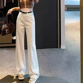 Calça White Charmosa – Conforto, Qualidade e Estilo