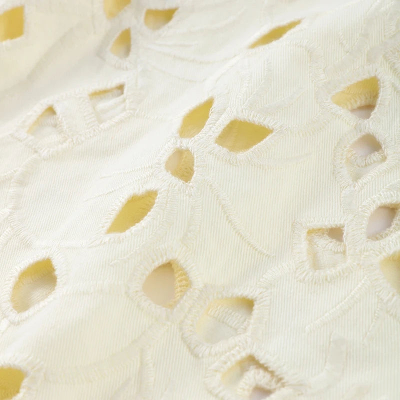 Calça Jeans Floral Bege