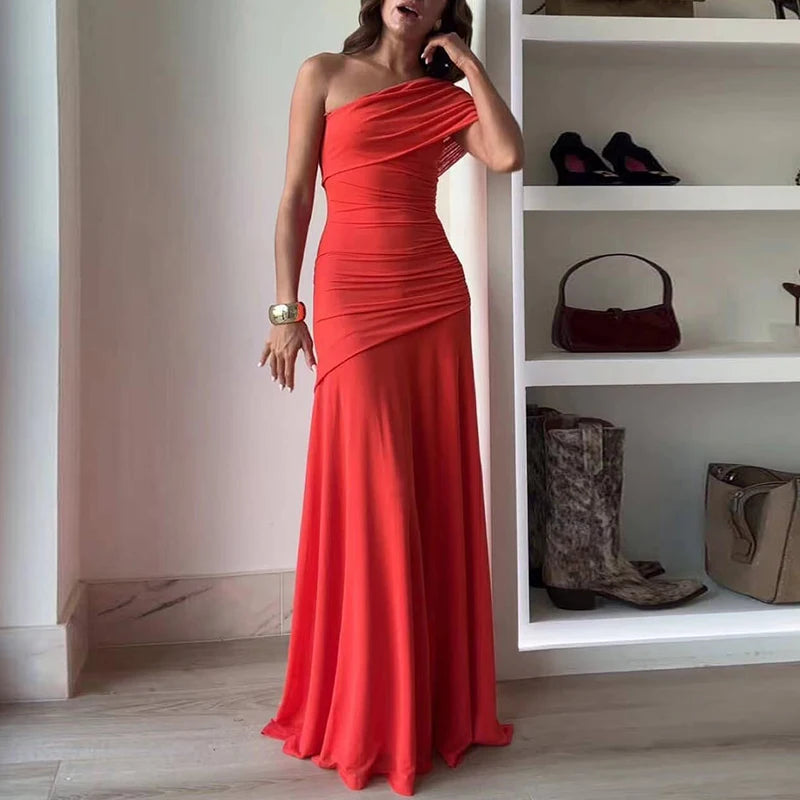 Vestido Longo Elegante Belga – Elegância e Caimento Perfeito