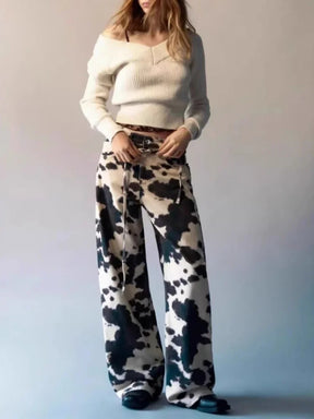 Calça Jeans Street Cow – A Calça Streetwear Feminina da Moda do Momento