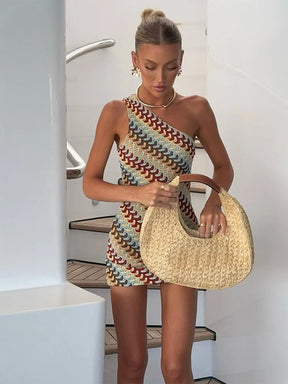 Vestido Curto Caroline – Elegância e Sofisticação para o Verão