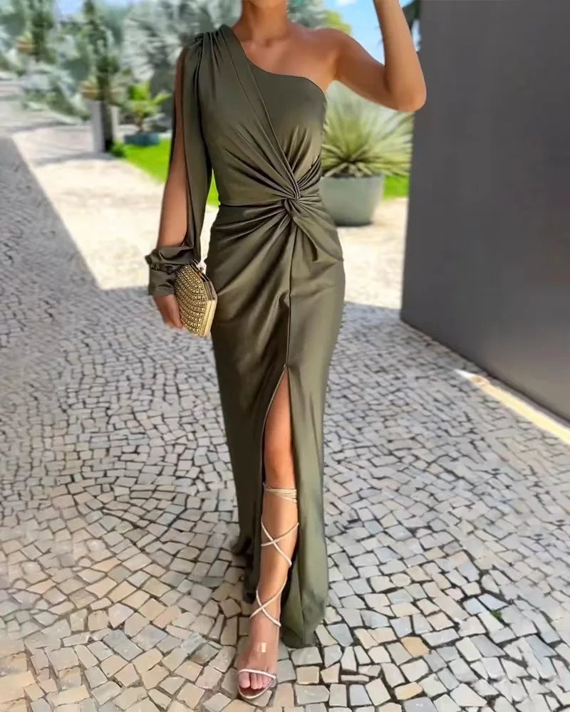 Vestido Longo Selena – Estilo Chique e Formal com Toque de Sensualidade e Sofisticação