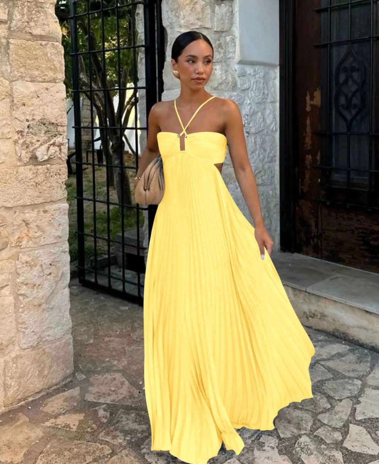 Vestido Longo Renata – Elegância e Movimento