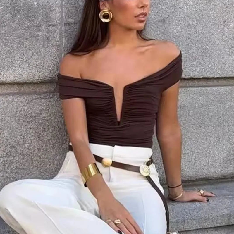 Body Slin Tomara que Caia Brunner - – Elegância e Sensualidade