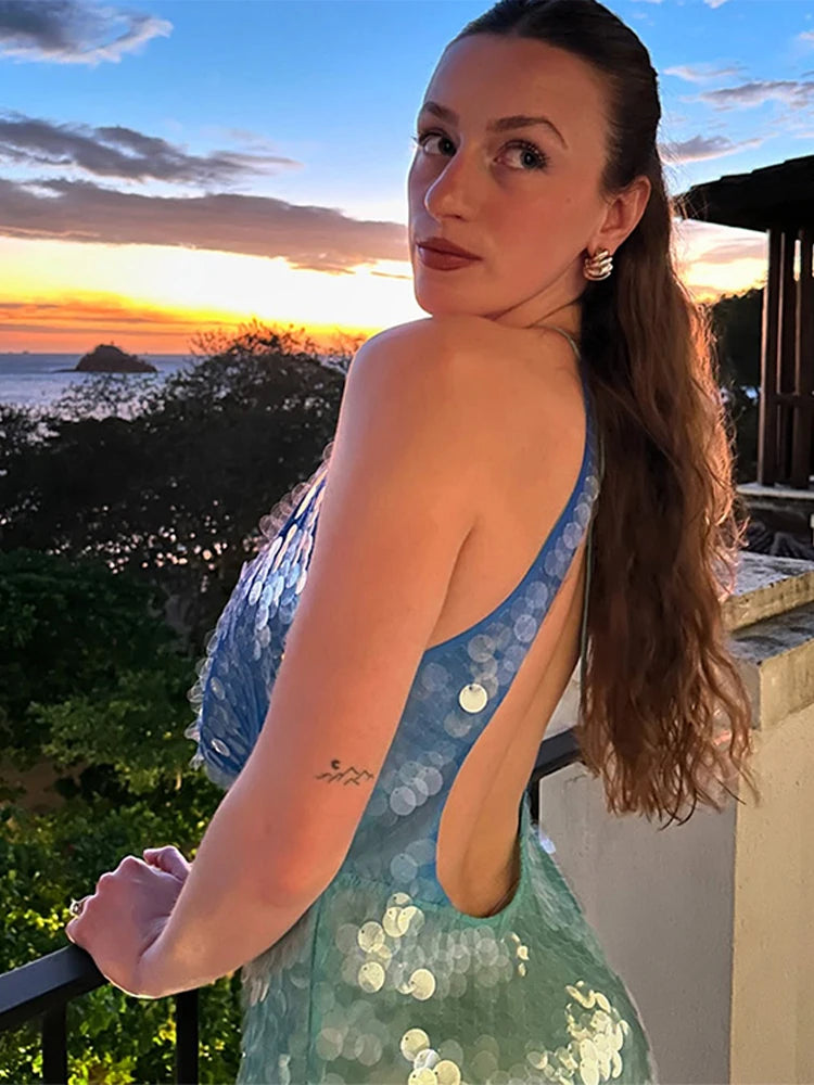 Vestido Glamour Aurora – O Look Que Ilumina Qualquer Festa